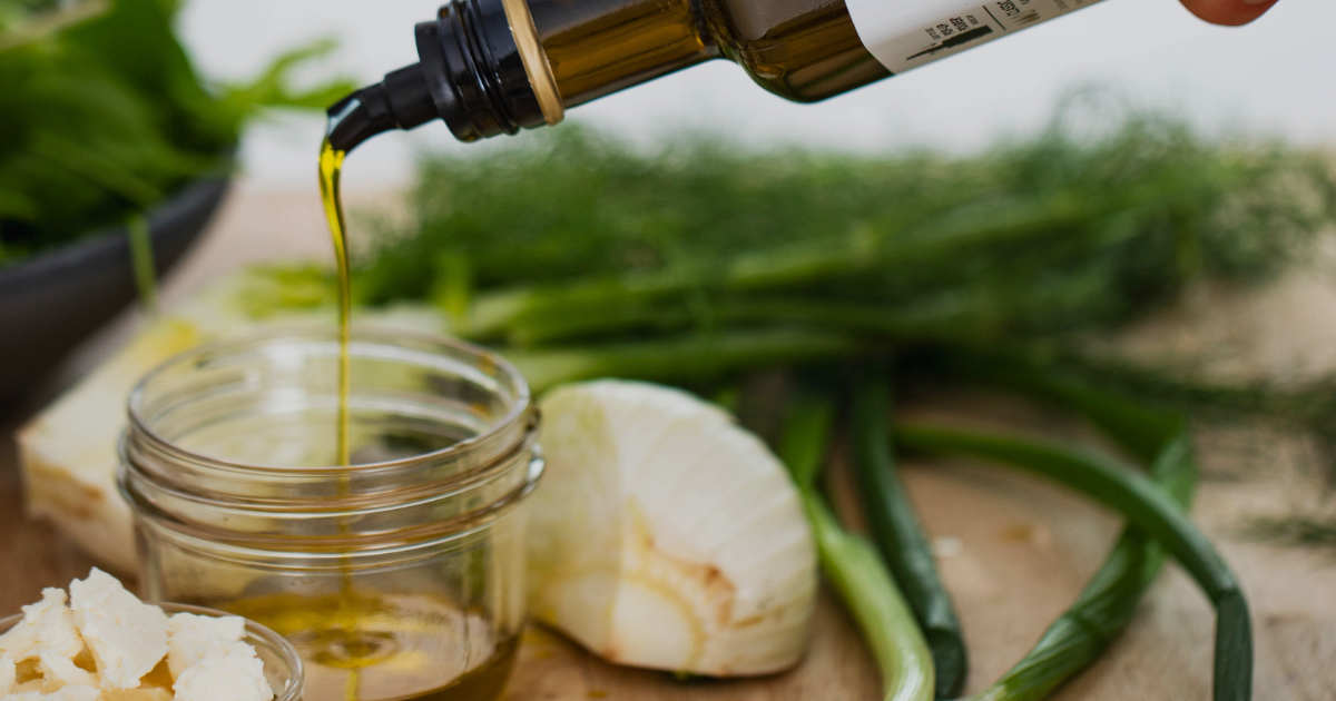 Cooking with olive oil 